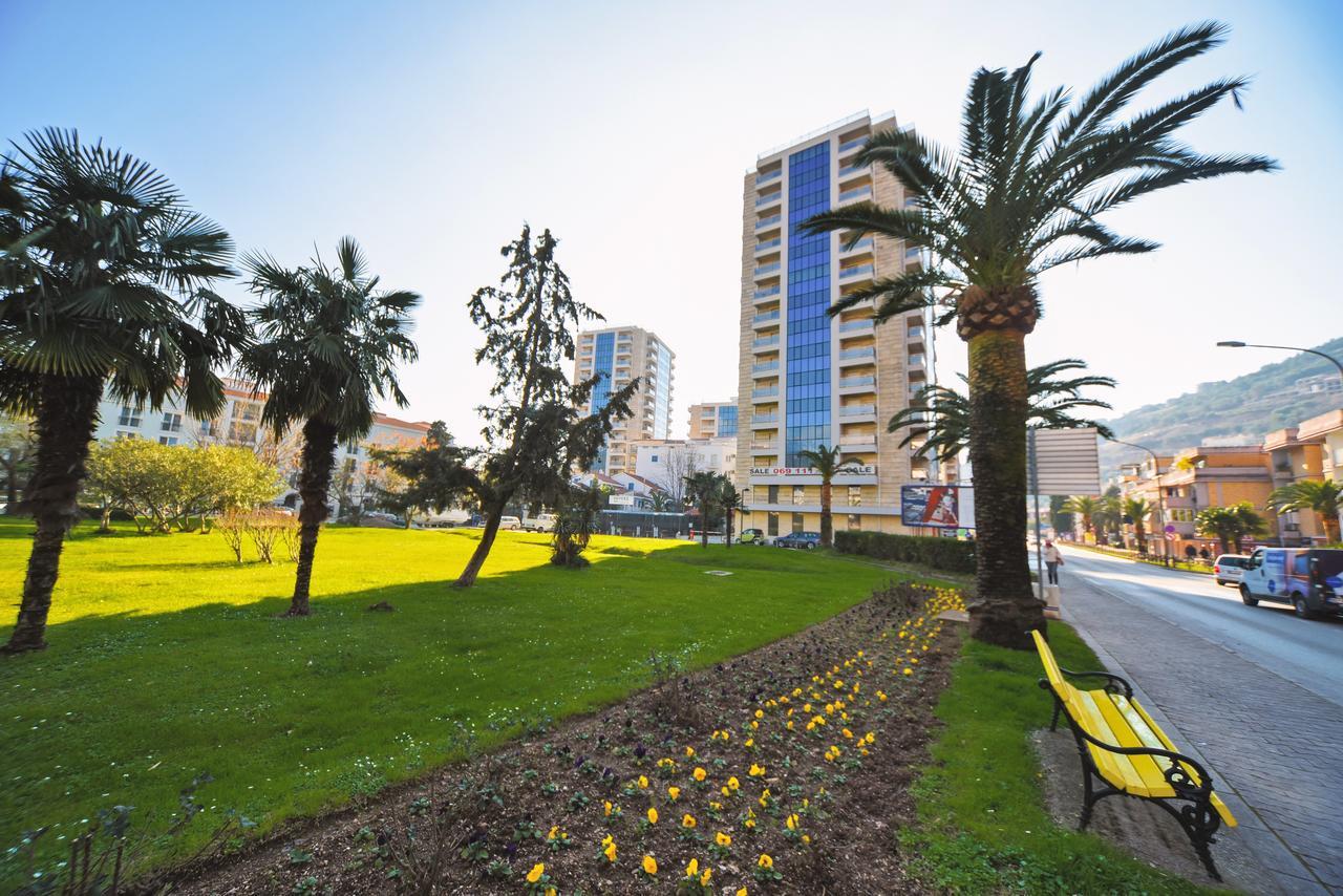 Lux Beach Apartment Будва Екстериор снимка