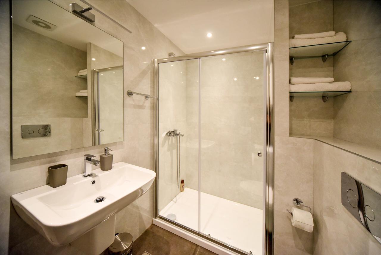 Lux Beach Apartment Будва Екстериор снимка