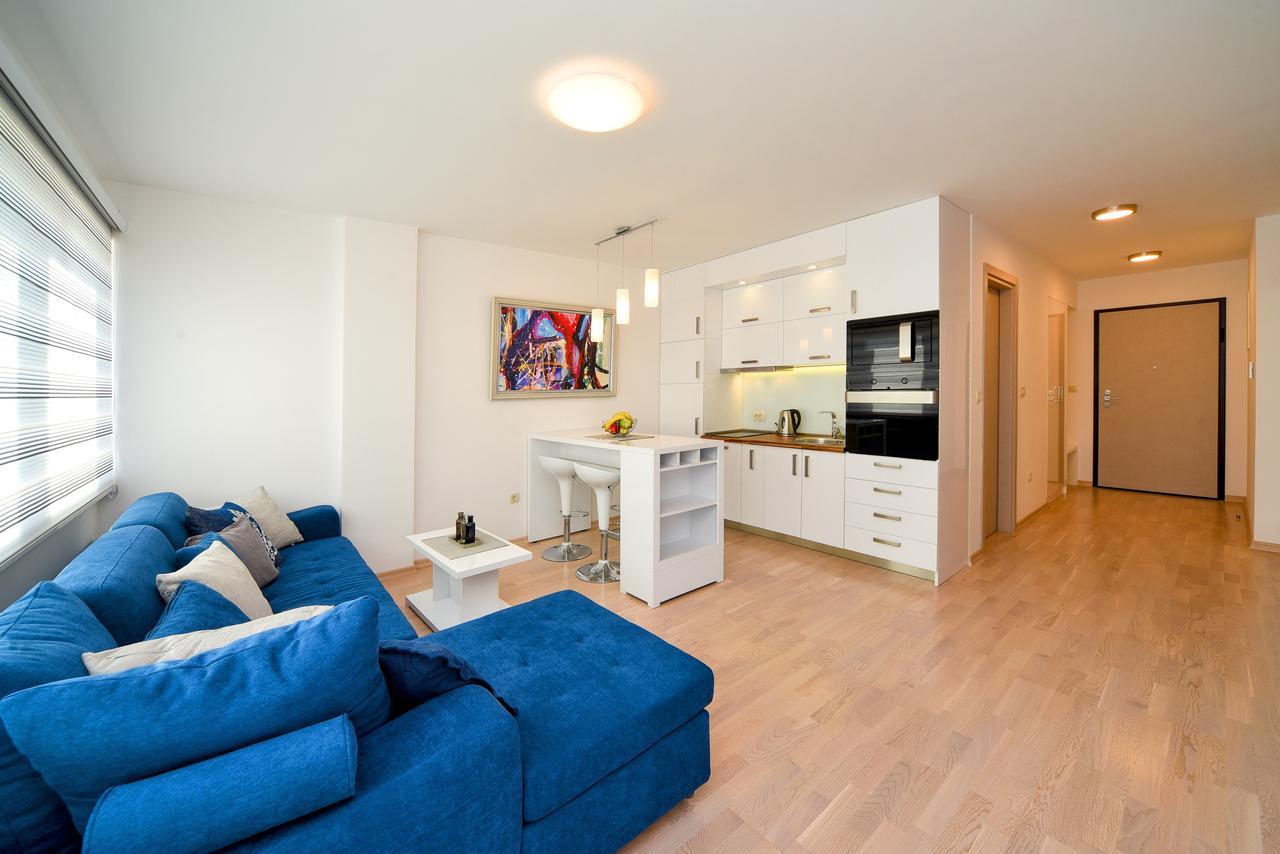 Lux Beach Apartment Будва Екстериор снимка