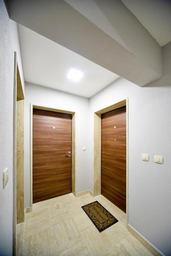 Lux Beach Apartment Будва Екстериор снимка