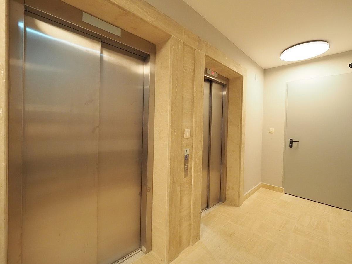 Lux Beach Apartment Будва Екстериор снимка