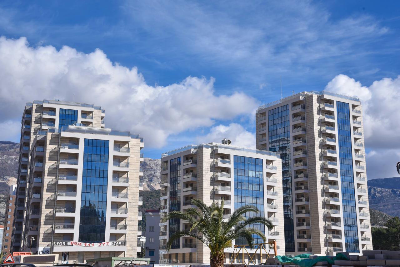 Lux Beach Apartment Будва Екстериор снимка
