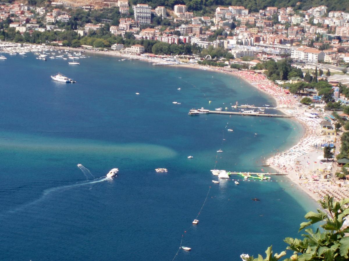 Lux Beach Apartment Будва Екстериор снимка